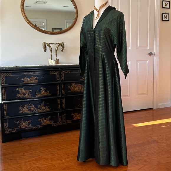 Vintage Dresses & Skirts - Glamorous 1940’s Satin Taffeta Lurex Full Length XS Hostess Gown